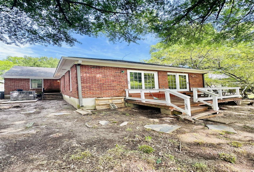 111 GREER ST, Memphis, Tennessee 38111, 3 Bedroom Bedrooms, 8 Room Rooms,2 BathroomBathrooms,Residential,For Sale,GREER,0,10221335