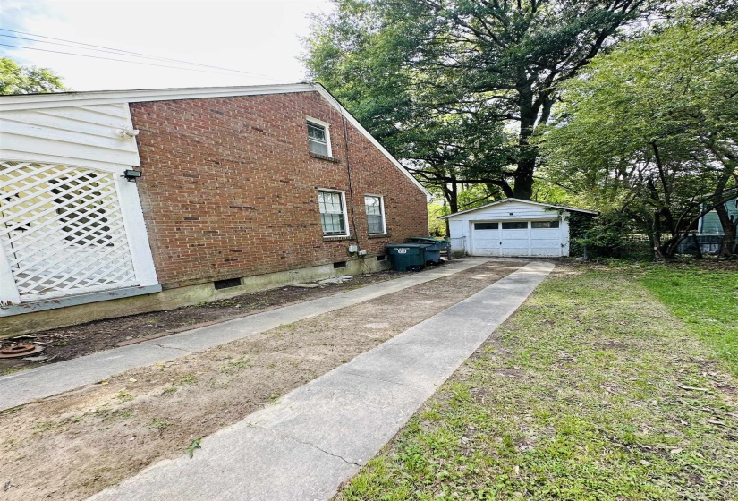 111 GREER ST, Memphis, Tennessee 38111, 3 Bedroom Bedrooms, 8 Room Rooms,2 BathroomBathrooms,Residential,For Sale,GREER,0,10221335