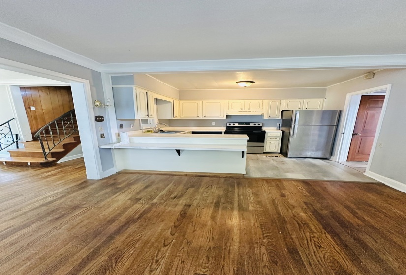 111 GREER ST, Memphis, Tennessee 38111, 3 Bedroom Bedrooms, 8 Room Rooms,2 BathroomBathrooms,Residential,For Sale,GREER,0,10221335