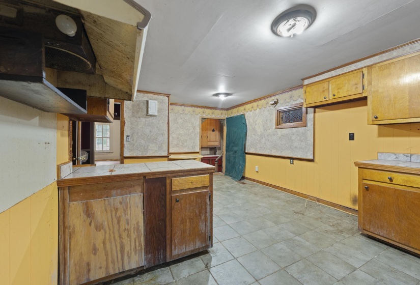 407 MAIN ST, Whiteville, Tennessee 38075-4903, 3 Bedrooms Bedrooms, 7 Rooms Rooms,2 BathroomsBathrooms,Residential,For Sale,MAIN,10224539