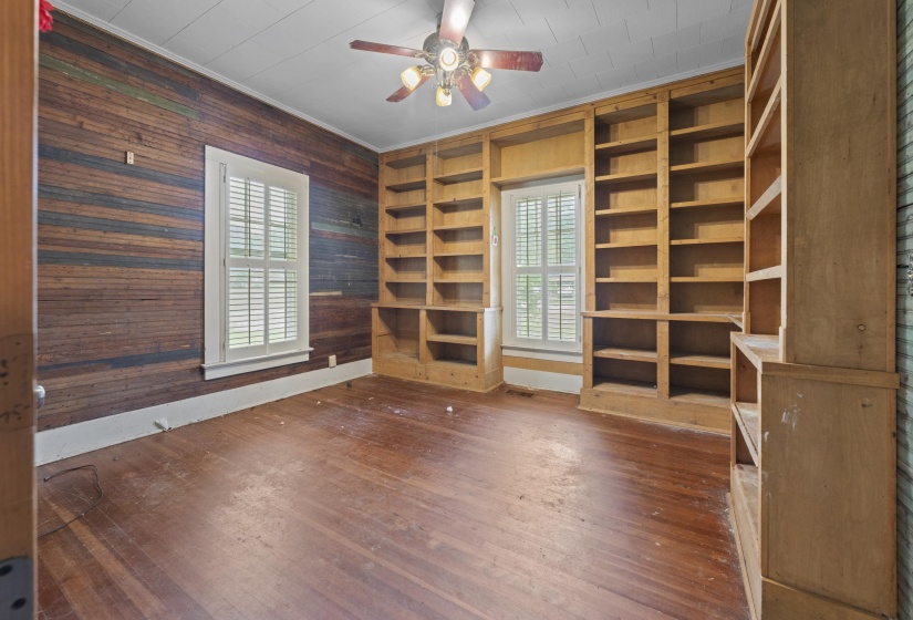 407 MAIN ST, Whiteville, Tennessee 38075-4903, 3 Bedrooms Bedrooms, 7 Rooms Rooms,2 BathroomsBathrooms,Residential,For Sale,MAIN,10224539
