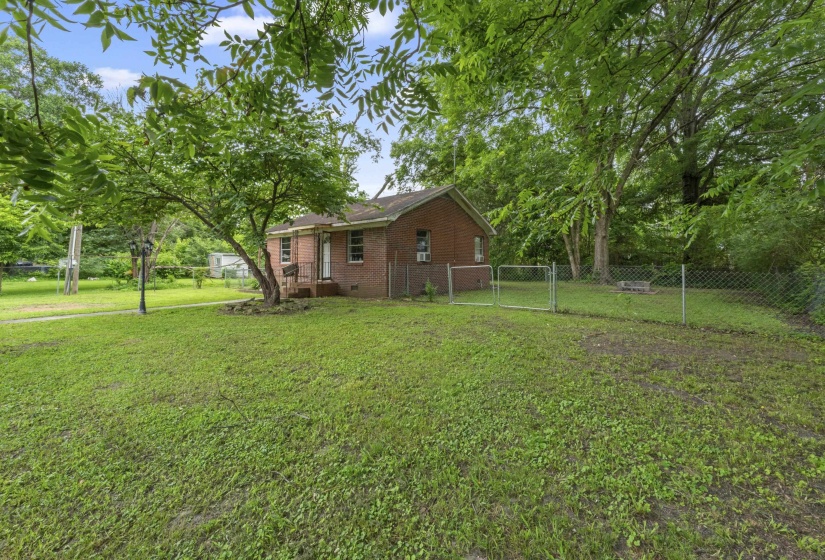 407 MAIN ST, Whiteville, Tennessee 38075-4903, 3 Bedrooms Bedrooms, 7 Rooms Rooms,2 BathroomsBathrooms,Residential,For Sale,MAIN,10224539