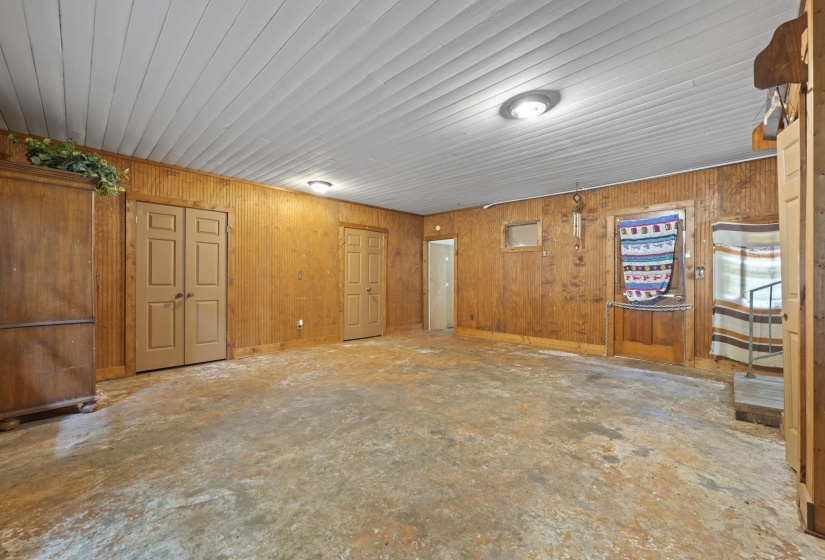 407 MAIN ST, Whiteville, Tennessee 38075-4903, 3 Bedrooms Bedrooms, 7 Rooms Rooms,2 BathroomsBathrooms,Residential,For Sale,MAIN,10224539