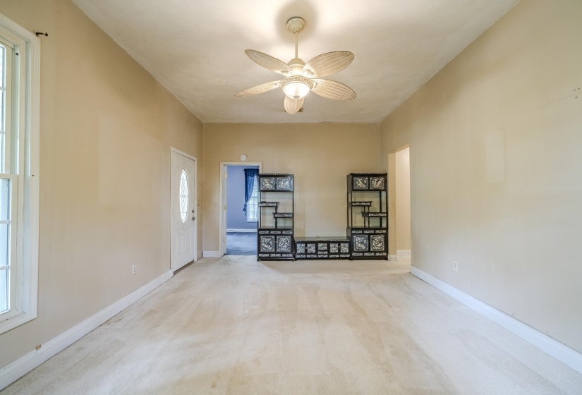 417 TENNESSEE ST, Savannah, Tennessee 38372, 4 Bedrooms Bedrooms, 9 Rooms Rooms,2 BathroomsBathrooms,Residential,For Sale,TENNESSEE,10224545