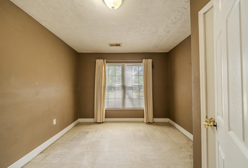417 TENNESSEE ST, Savannah, Tennessee 38372, 4 Bedrooms Bedrooms, 9 Rooms Rooms,2 BathroomsBathrooms,Residential,For Sale,TENNESSEE,10224545
