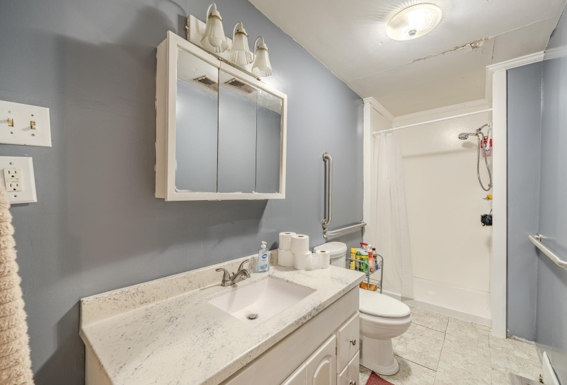 417 TENNESSEE ST, Savannah, Tennessee 38372, 4 Bedrooms Bedrooms, 9 Rooms Rooms,2 BathroomsBathrooms,Residential,For Sale,TENNESSEE,10224545