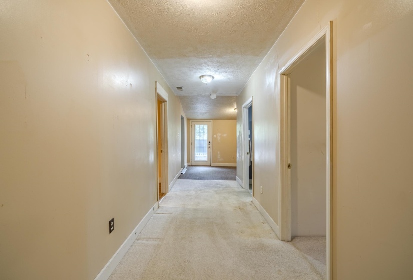 417 TENNESSEE ST, Savannah, Tennessee 38372, 4 Bedrooms Bedrooms, 9 Rooms Rooms,2 BathroomsBathrooms,Residential,For Sale,TENNESSEE,10224545