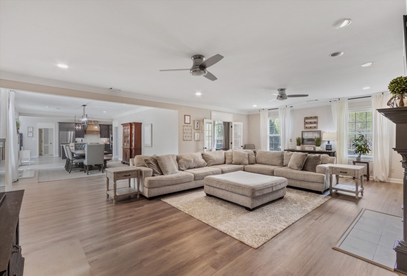 3526 SHEA RD, Collierville, Tennessee 38017, 6 Bedrooms Bedrooms, 13 Rooms Rooms,3.1 BathroomsBathrooms,Residential,For Sale,SHEA,10224546