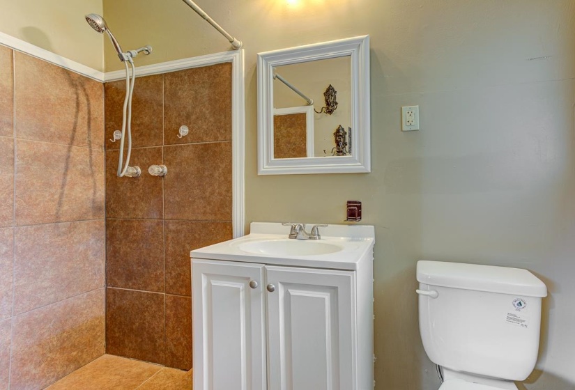 1744 GOODHAVEN DR, Memphis, Tennessee 38116, 3 Bedrooms Bedrooms, 8 Rooms Rooms,2 BathroomsBathrooms,Residential,For Sale,GOODHAVEN,10224558