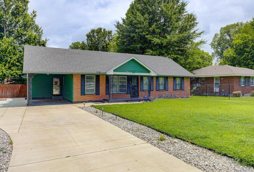 1744 GOODHAVEN DR, Memphis, Tennessee 38116, 3 Bedrooms Bedrooms, 8 Rooms Rooms,2 BathroomsBathrooms,Residential,For Sale,GOODHAVEN,10224558