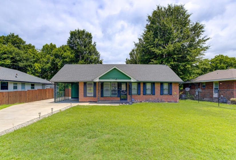 1744 GOODHAVEN DR, Memphis, Tennessee 38116, 3 Bedrooms Bedrooms, 8 Rooms Rooms,2 BathroomsBathrooms,Residential,For Sale,GOODHAVEN,10224558
