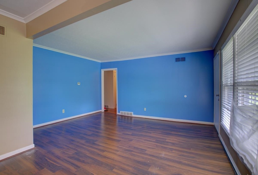 1744 GOODHAVEN DR, Memphis, Tennessee 38116, 3 Bedrooms Bedrooms, 8 Rooms Rooms,2 BathroomsBathrooms,Residential,For Sale,GOODHAVEN,10224558