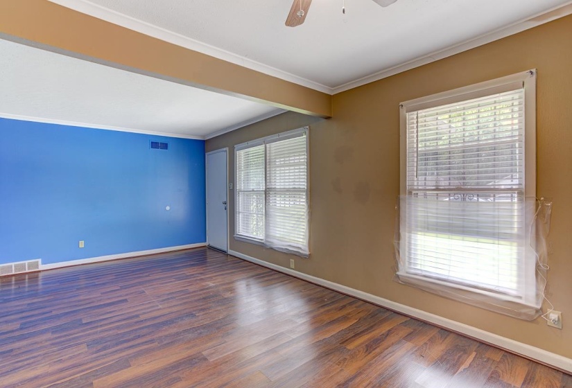 1744 GOODHAVEN DR, Memphis, Tennessee 38116, 3 Bedrooms Bedrooms, 8 Rooms Rooms,2 BathroomsBathrooms,Residential,For Sale,GOODHAVEN,10224558