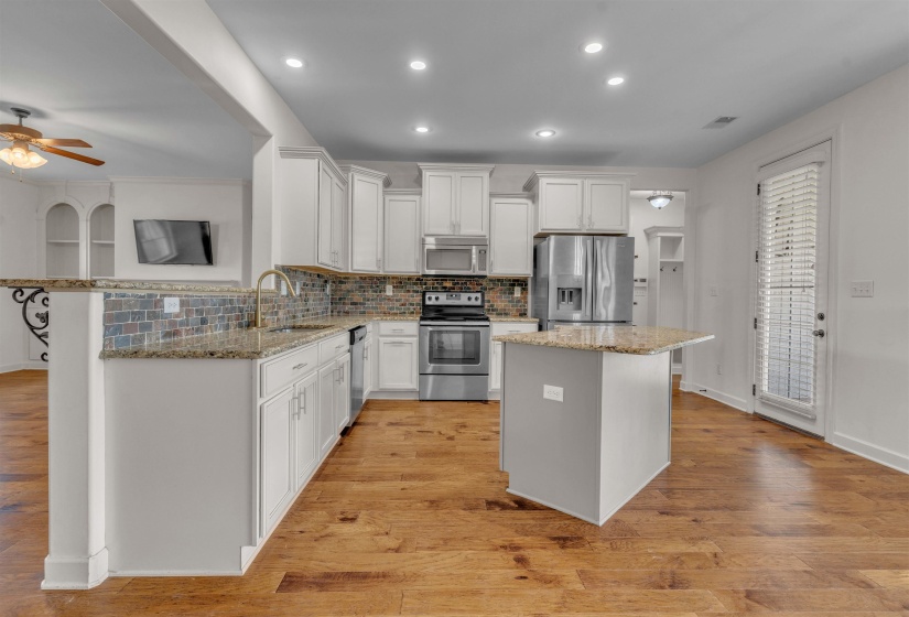 5621 HEATHER OAK DR, Arlington, Tennessee 38002, 4 Bedroom Bedrooms, 7 Room Rooms,3 BathroomBathrooms,Residential,For Sale,HEATHER OAK,0,10222605