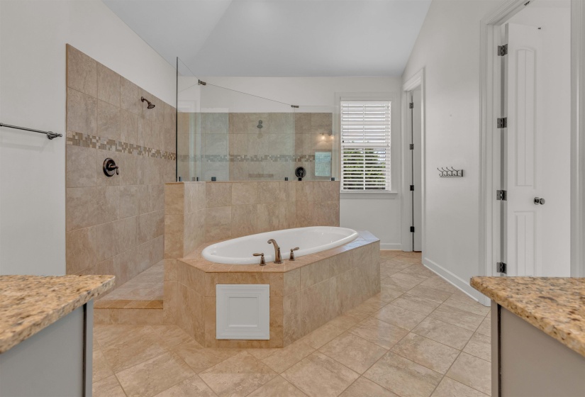 5621 HEATHER OAK DR, Arlington, Tennessee 38002, 4 Bedroom Bedrooms, 7 Room Rooms,3 BathroomBathrooms,Residential,For Sale,HEATHER OAK,0,10222605
