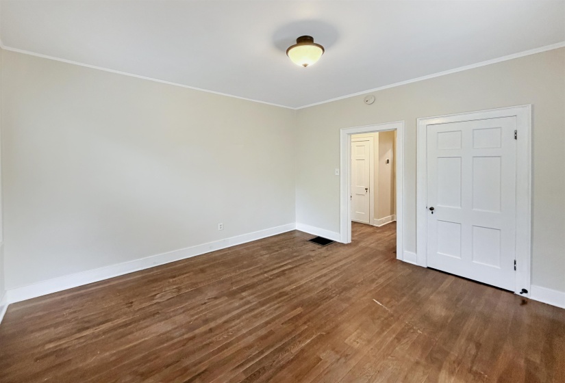 726 TREZEVANT ST, Memphis, Tennessee 38112, 3 Bedroom Bedrooms, 6 Room Rooms,2 BathroomBathrooms,Residential,For Sale,TREZEVANT,0,10222952