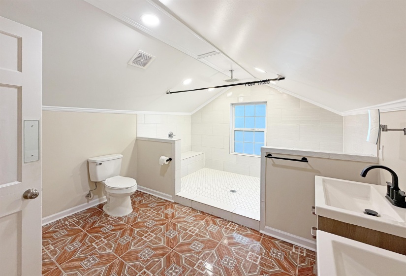 726 TREZEVANT ST, Memphis, Tennessee 38112, 3 Bedroom Bedrooms, 6 Room Rooms,2 BathroomBathrooms,Residential,For Sale,TREZEVANT,0,10222952