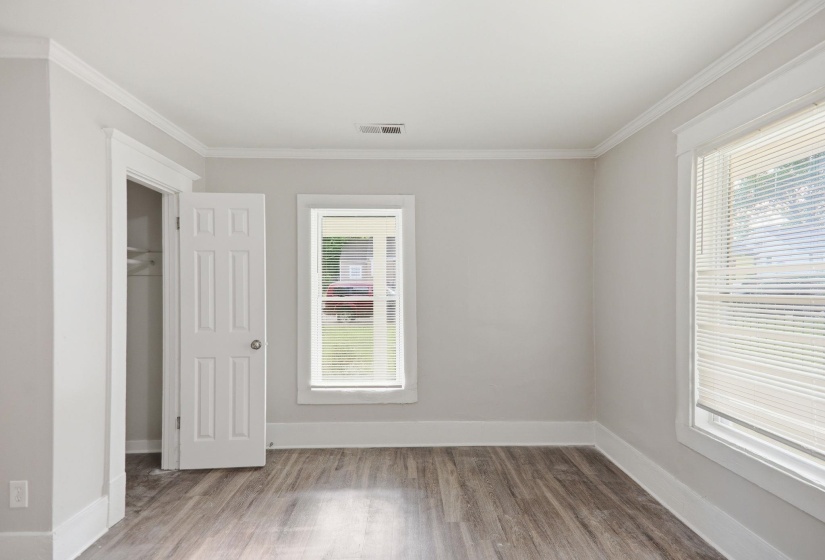570 MARIANNA ST, Memphis, Tennessee 38111, 4 Bedrooms Bedrooms, 8 Rooms Rooms,2 BathroomsBathrooms,Residential,For Sale,MARIANNA,10224543