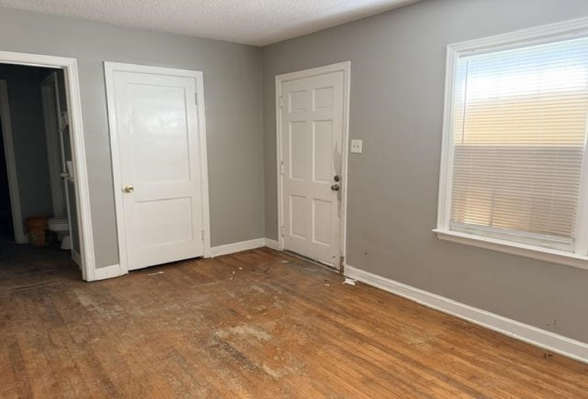 2757 STEELE ST, Memphis, Tennessee 38127, 3 Bedrooms Bedrooms, 6 Rooms Rooms,1 BathroomBathrooms,Residential,For Sale,STEELE,10224560