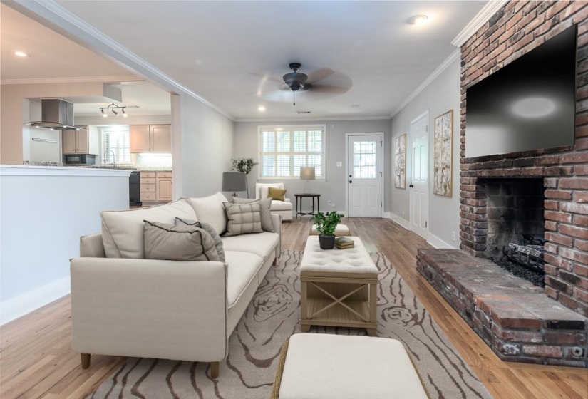 4124 HEDGE HILLS AVE, Memphis, Tennessee 38117, 3 Bedrooms Bedrooms, 7 Rooms Rooms,3 BathroomsBathrooms,Residential,For Sale,HEDGE HILLS,10224562