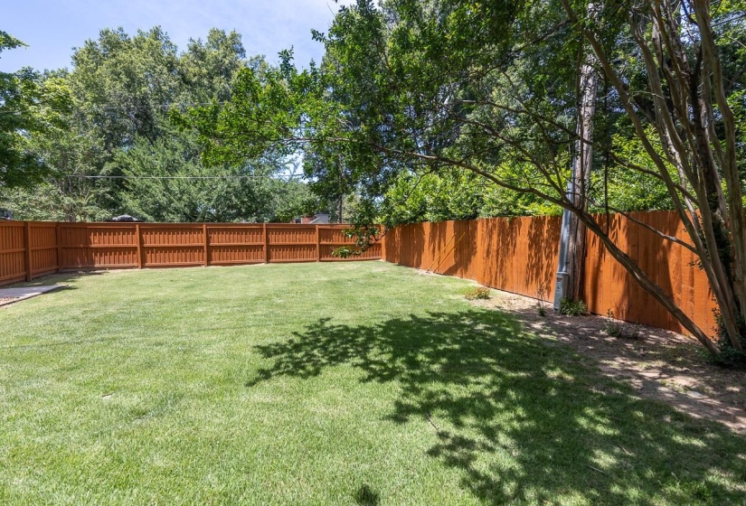 4124 HEDGE HILLS AVE, Memphis, Tennessee 38117, 3 Bedrooms Bedrooms, 7 Rooms Rooms,3 BathroomsBathrooms,Residential,For Sale,HEDGE HILLS,10224562
