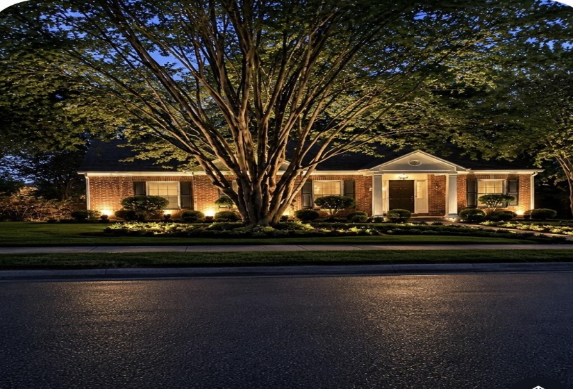 4124 HEDGE HILLS AVE, Memphis, Tennessee 38117, 3 Bedroom Bedrooms, 7 Room Rooms,3 BathroomBathrooms,Residential,For Sale,HEDGE HILLS,0,10224562