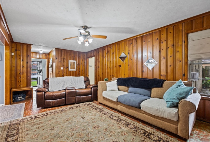 5084 WOODLARK AVE, Memphis, Tennessee 38117, 3 Bedrooms Bedrooms, 7 Rooms Rooms,2 BathroomsBathrooms,Residential,For Sale,WOODLARK,10224565