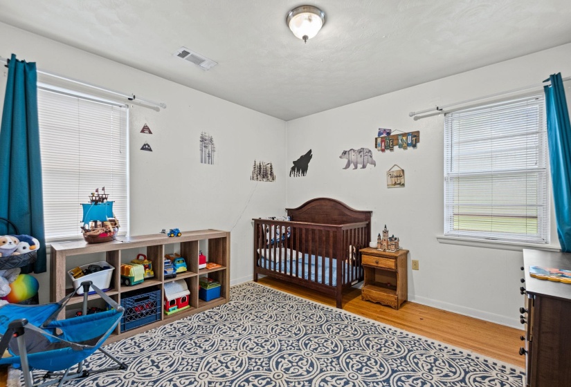 5084 WOODLARK AVE, Memphis, Tennessee 38117, 3 Bedrooms Bedrooms, 7 Rooms Rooms,2 BathroomsBathrooms,Residential,For Sale,WOODLARK,10224565