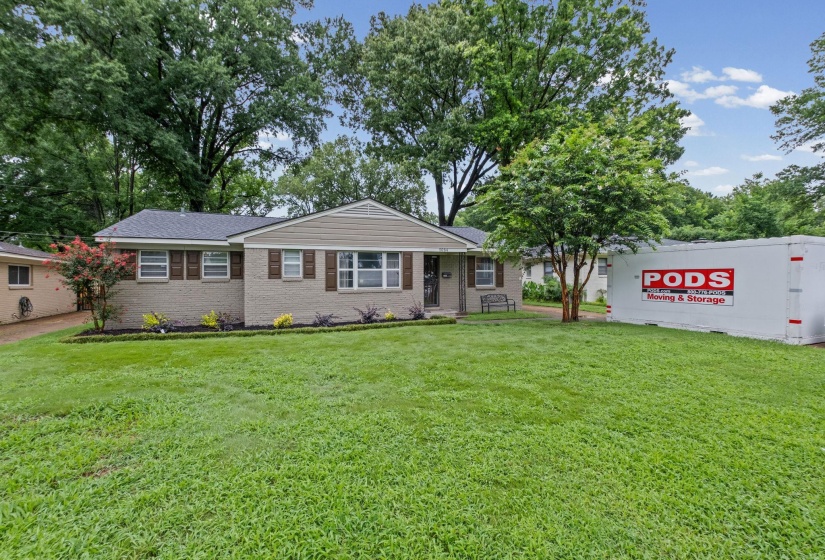 5084 WOODLARK AVE, Memphis, Tennessee 38117, 3 Bedrooms Bedrooms, 7 Rooms Rooms,2 BathroomsBathrooms,Residential,For Sale,WOODLARK,10224565