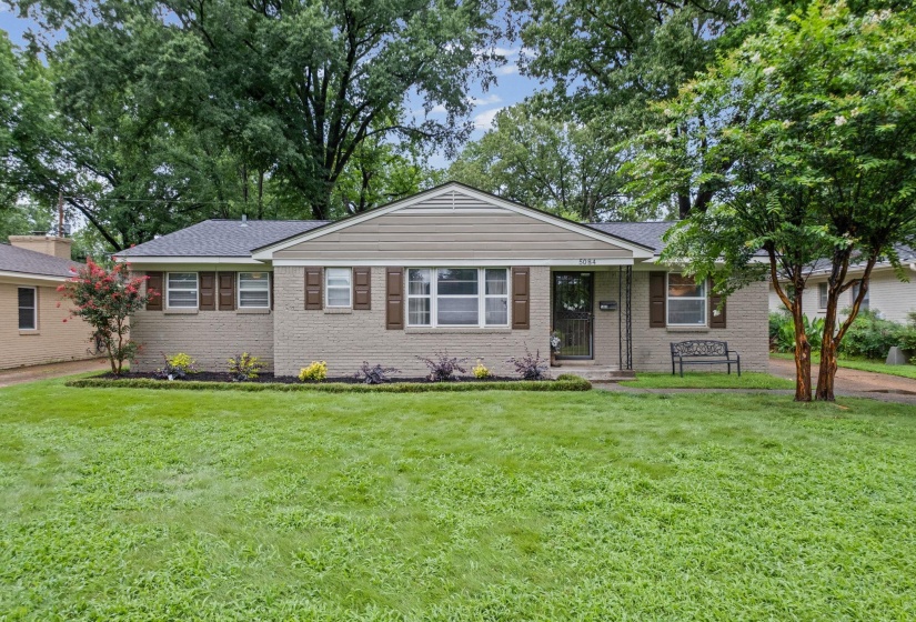 5084 WOODLARK AVE, Memphis, Tennessee 38117, 3 Bedrooms Bedrooms, 7 Rooms Rooms,2 BathroomsBathrooms,Residential,For Sale,WOODLARK,10224565