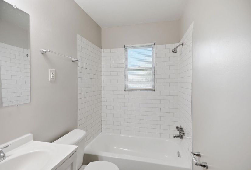 3115 CURTIS ST, Memphis, Tennessee 38118, 3 Bedrooms Bedrooms, 5 Rooms Rooms,1.1 BathroomsBathrooms,Residential,For Sale,CURTIS,10224569