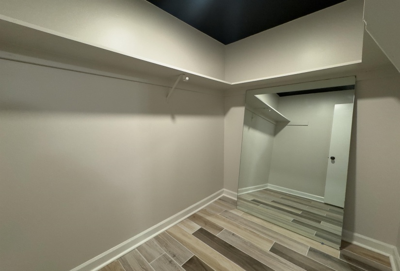 109 MAIN ST, Memphis, Tennessee 38103, 1 Bedroom Bedrooms, 3 Room Rooms,1 BathroomBathrooms,Residential,For Sale,MAIN,0,10224578