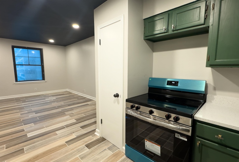 109 MAIN ST, Memphis, Tennessee 38103, 1 Bedroom Bedrooms, 3 Room Rooms,1 BathroomBathrooms,Residential,For Sale,MAIN,0,10224578