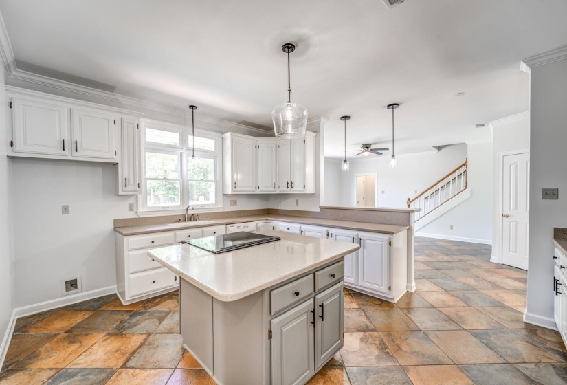 9426 ALEX DICKSON CV, Bartlett, Tennessee 38133, 5 Bedrooms Bedrooms, 9 Rooms Rooms,3.1 BathroomsBathrooms,Residential,For Sale,ALEX DICKSON,10224585