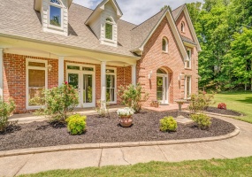 9426 ALEX DICKSON CV, Bartlett, Tennessee 38133, 5 Bedrooms Bedrooms, 9 Rooms Rooms,3.1 BathroomsBathrooms,Residential,For Sale,ALEX DICKSON,10224585