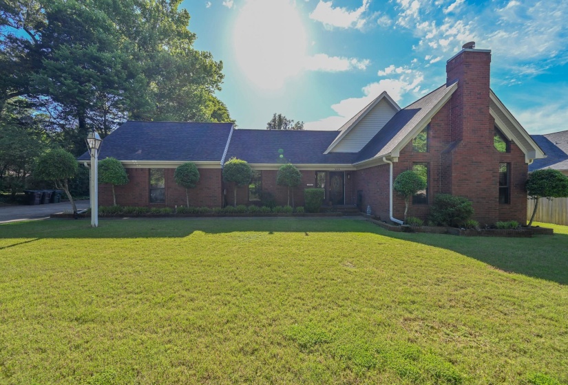 3746 BROADWAY RD, Bartlett, Tennessee 38135, 4 Bedrooms Bedrooms, 7 Rooms Rooms,2 BathroomsBathrooms,Residential,For Sale,BROADWAY,10221203