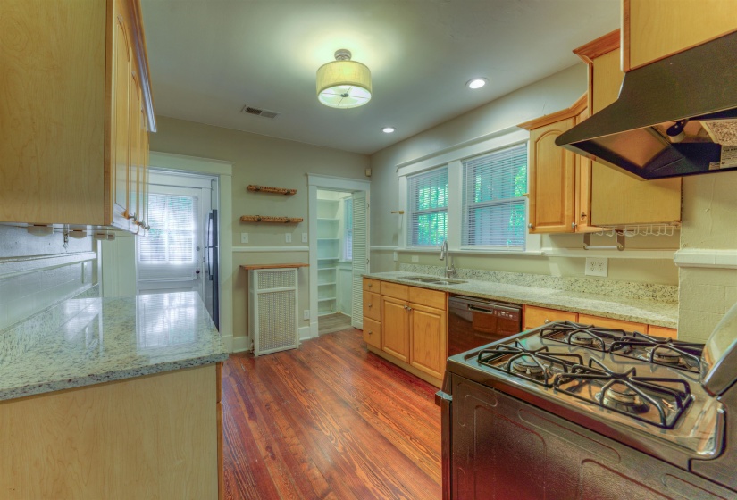 345 MALVERN ST, Memphis, Tennessee 38104, 3 Bedroom Bedrooms, 6 Room Rooms,1 BathroomBathrooms,Residential,For Sale,MALVERN,0,10221531