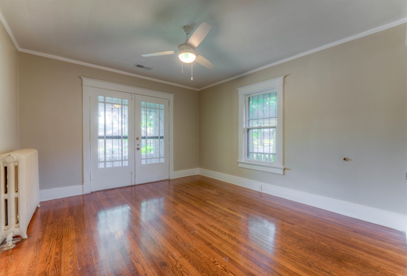 345 MALVERN ST, Memphis, Tennessee 38104, 3 Bedroom Bedrooms, 6 Room Rooms,1 BathroomBathrooms,Residential,For Sale,MALVERN,0,10221531