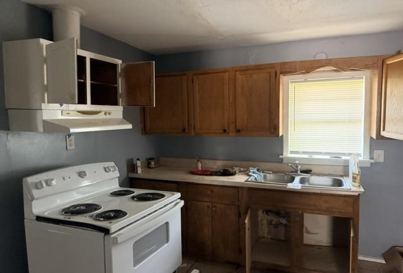 2188 SHANNON AVE, Memphis, Tennessee 38108, 3 Bedrooms Bedrooms, 5 Rooms Rooms,1 BathroomBathrooms,Residential,For Sale,SHANNON,10224590