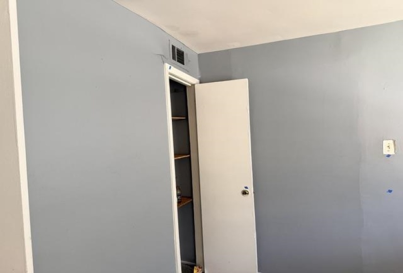 2188 SHANNON AVE, Memphis, Tennessee 38108, 3 Bedrooms Bedrooms, 5 Rooms Rooms,1 BathroomBathrooms,Residential,For Sale,SHANNON,10224590