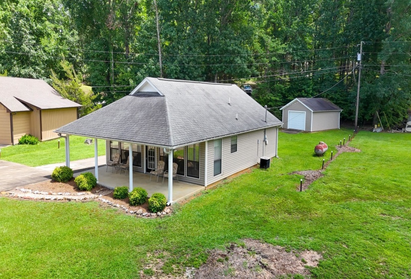31 CLEMONS DR, Cherokee, Alabama 35616, 2 Bedrooms Bedrooms, 6 Rooms Rooms,2 BathroomsBathrooms,Residential,For Sale,CLEMONS,10224591