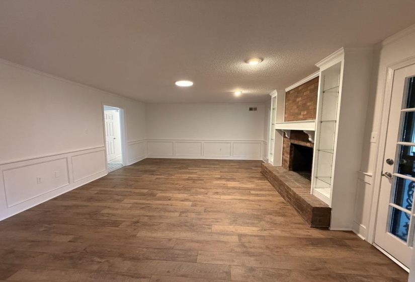 7637 CROSS VILLAGE DR, Germantown, Tennessee 38138, 4 Bedrooms Bedrooms, 8 Rooms Rooms,3 BathroomsBathrooms,Residential,For Sale,CROSS VILLAGE,10224593
