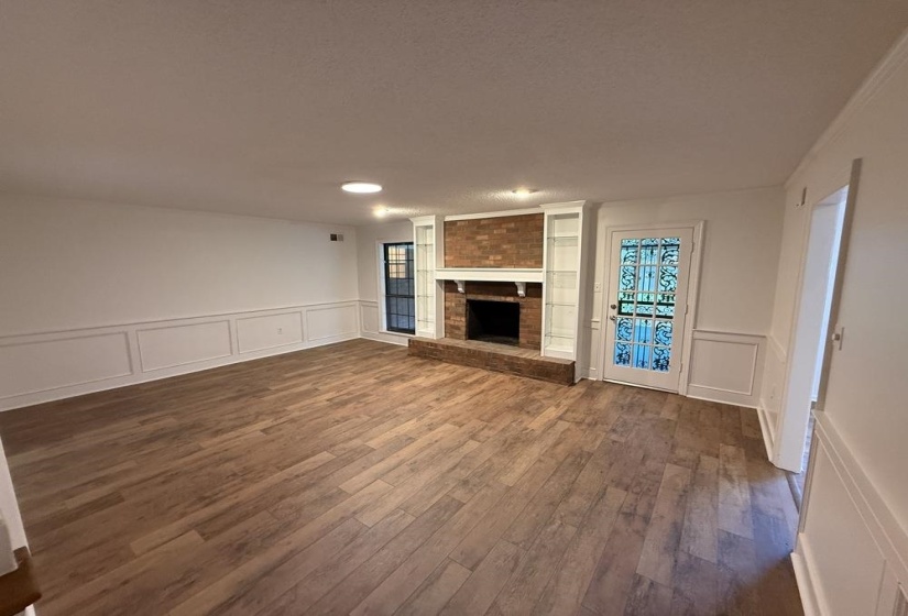 7637 CROSS VILLAGE DR, Germantown, Tennessee 38138, 4 Bedrooms Bedrooms, 8 Rooms Rooms,3 BathroomsBathrooms,Residential,For Sale,CROSS VILLAGE,10224593