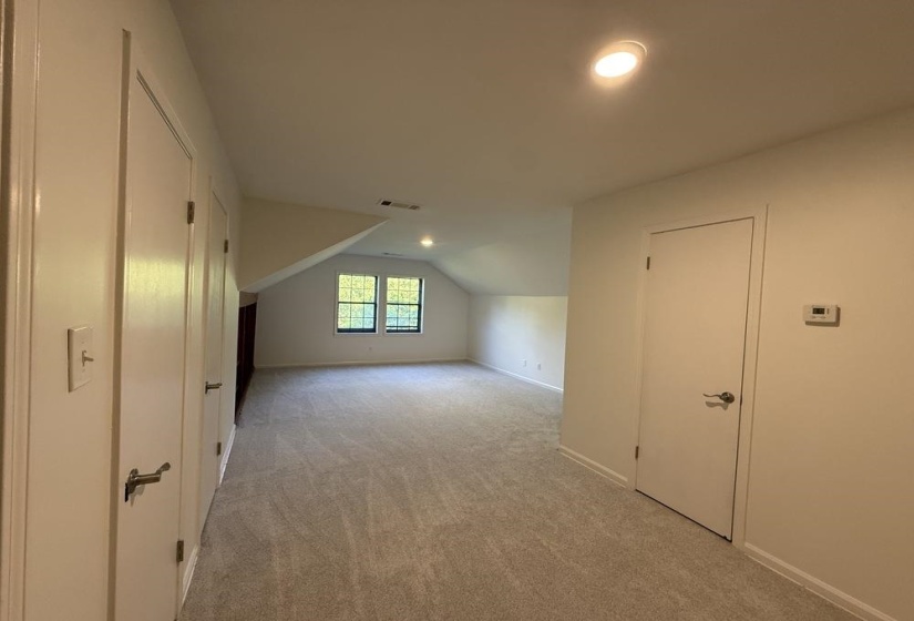7637 CROSS VILLAGE DR, Germantown, Tennessee 38138, 4 Bedrooms Bedrooms, 8 Rooms Rooms,3 BathroomsBathrooms,Residential,For Sale,CROSS VILLAGE,10224593