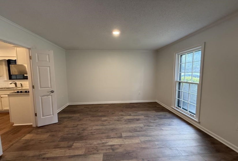 7637 CROSS VILLAGE DR, Germantown, Tennessee 38138, 4 Bedrooms Bedrooms, 8 Rooms Rooms,3 BathroomsBathrooms,Residential,For Sale,CROSS VILLAGE,10224593