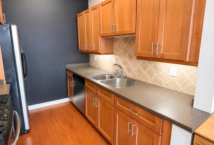 66 MONROE AVE, Memphis, Tennessee 38103, 1 Bedroom Bedrooms, 3 Rooms Rooms,1 BathroomBathrooms,Residential,For Sale,MONROE,10224594