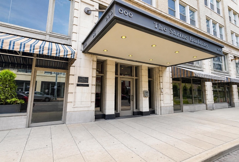 66 MONROE AVE, Memphis, Tennessee 38103, 1 Bedroom Bedrooms, 3 Rooms Rooms,1 BathroomBathrooms,Residential,For Sale,MONROE,10224594