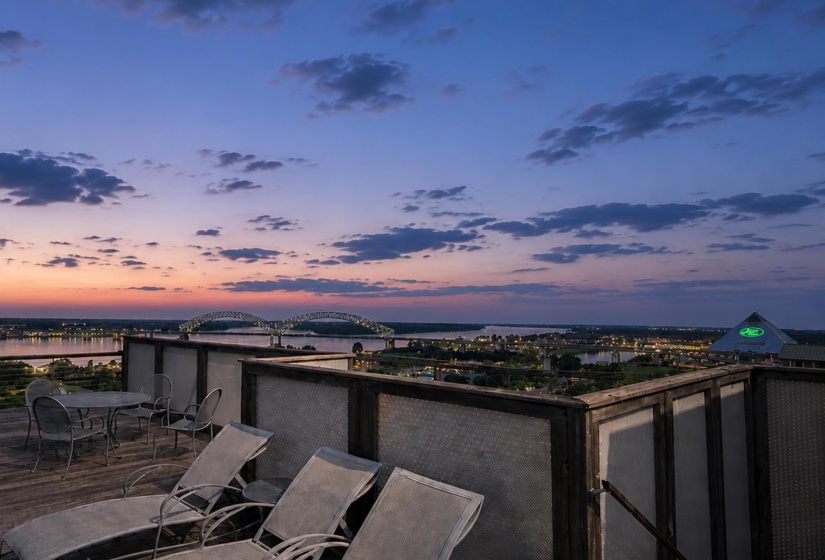 66 MONROE AVE, Memphis, Tennessee 38103, 1 Bedroom Bedrooms, 3 Rooms Rooms,1 BathroomBathrooms,Residential,For Sale,MONROE,10224594