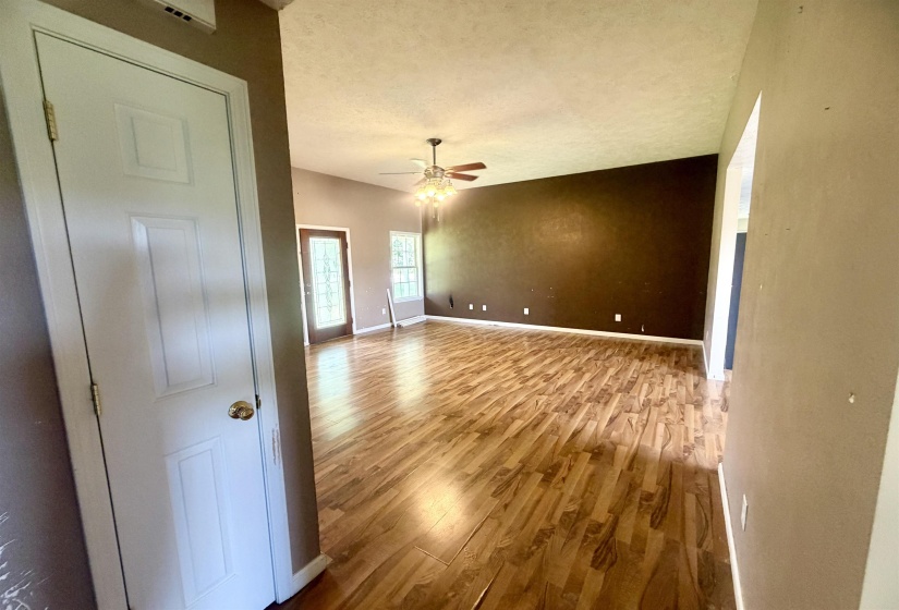 1551 LEAPWOOD ENVILLE RD, Adamsville, Tennessee 38310-4739, 3 Bedrooms Bedrooms, 8 Rooms Rooms,2 BathroomsBathrooms,Residential,For Sale,LEAPWOOD ENVILLE,10224596