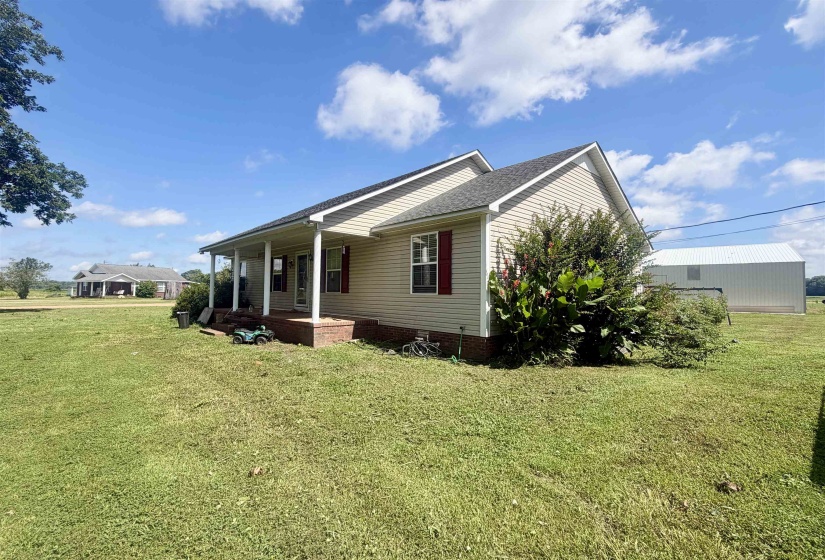 1551 LEAPWOOD ENVILLE RD, Adamsville, Tennessee 38310-4739, 3 Bedrooms Bedrooms, 8 Rooms Rooms,2 BathroomsBathrooms,Residential,For Sale,LEAPWOOD ENVILLE,10224596
